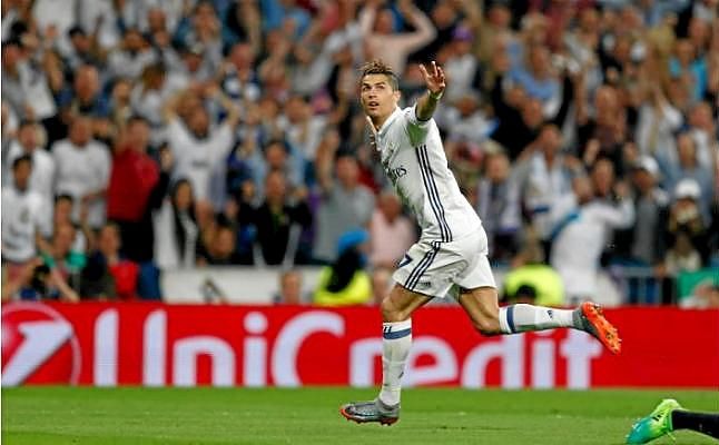 Cristiano se acerca a Messi en la lucha por el pichichi de la Champions