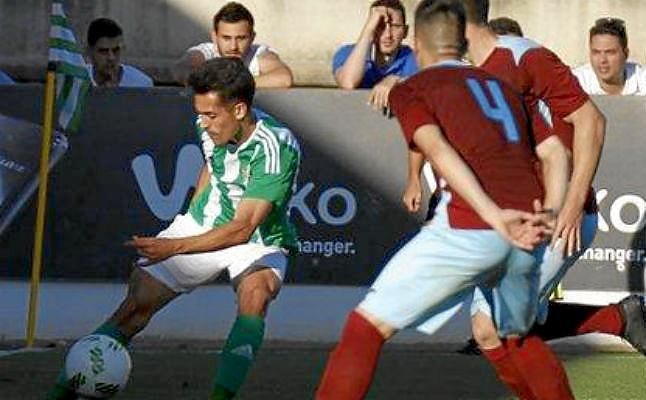 Real Betis B-Arcos (0-1): Peligroso paso atrás