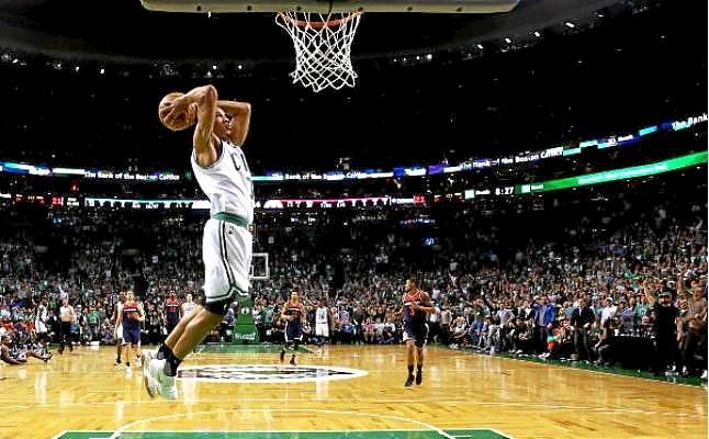 Los Celtics vuelven a tener ventaja gracias a Bradley, figura del quinto partido
