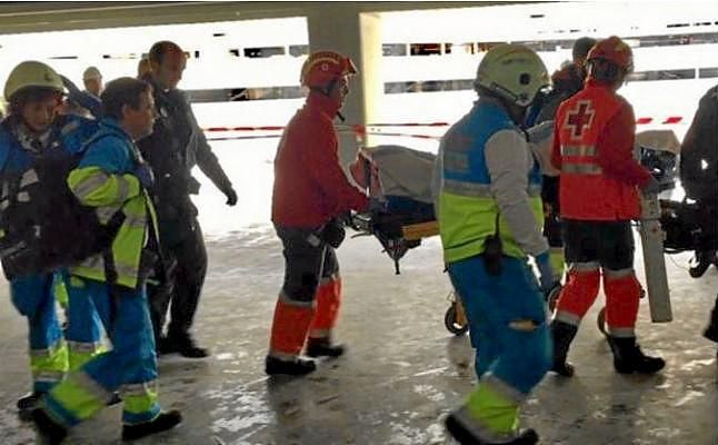Un obrero, herido muy grave al caerse de una escalera en el Wanda Metropolitano