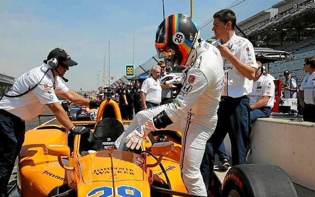 Fernando Alonso: "Siento que hoy he empezado realmente a pilotar el coche"