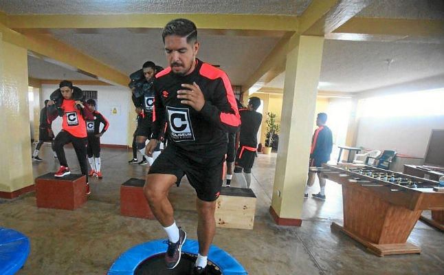 Juan Vargas pierde cinco kilos para ser titular en Perú