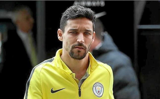 Navas apurará hasta el 30-J para sacar tajada