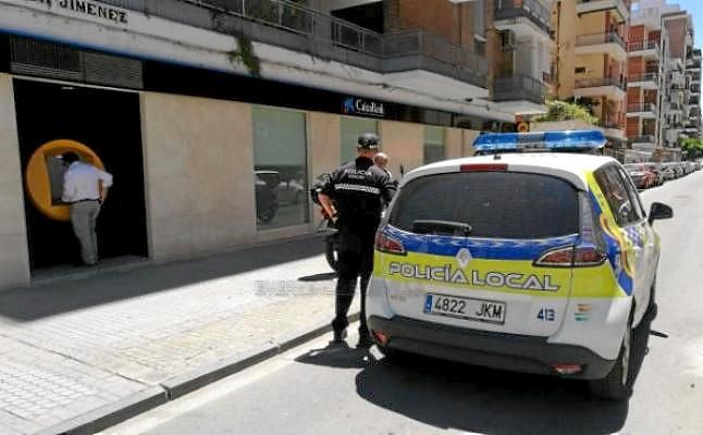 Vecinos de Los Remedios impiden huir a un hombre que intentó robar con una navaja a una anciana