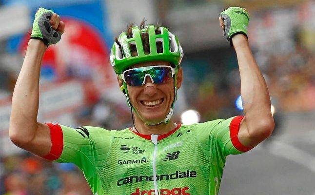 Rolland triunfa, con Rui Costa segundo, y Dumoulin defiende la 'maglia' rosa