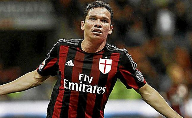 El Lyon piensa en Bacca