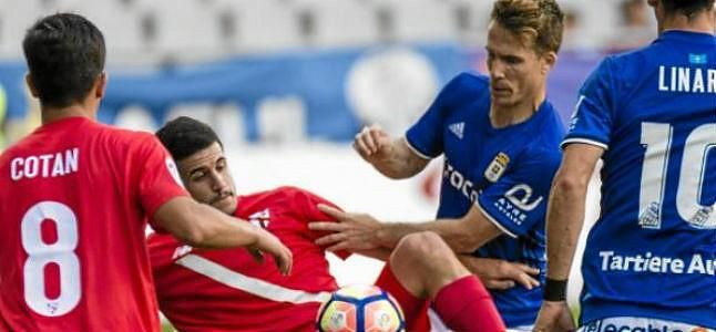 Oviedo 1-0 Sevilla Atlético: Derrota que evita el récord franjirrojo