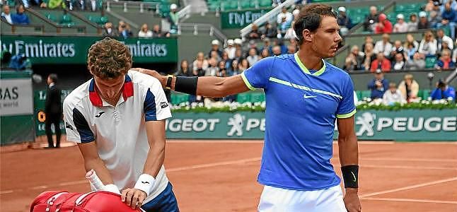 Nadal pasa a semifinales tras la retirada de Carreño