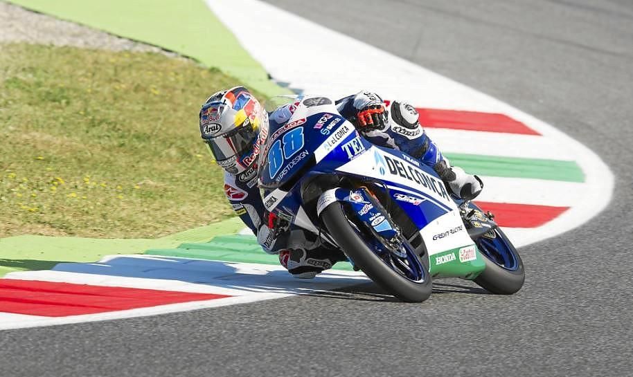 Jorge Martín logra la pole por delante de Canet y Guevara