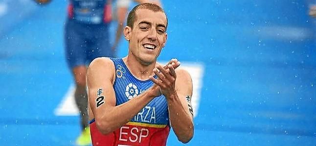 Alarza, líder del Mundial, al ser tercero en nuevo exhibición de los Brownlee