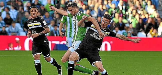 Otra 'novia' para Jonas Martin