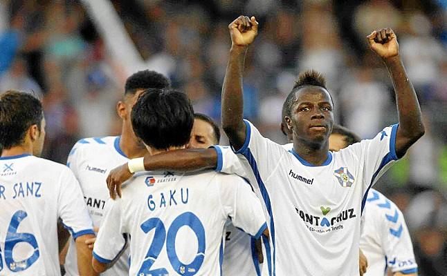 Martí acaba con el sueño del Cádiz