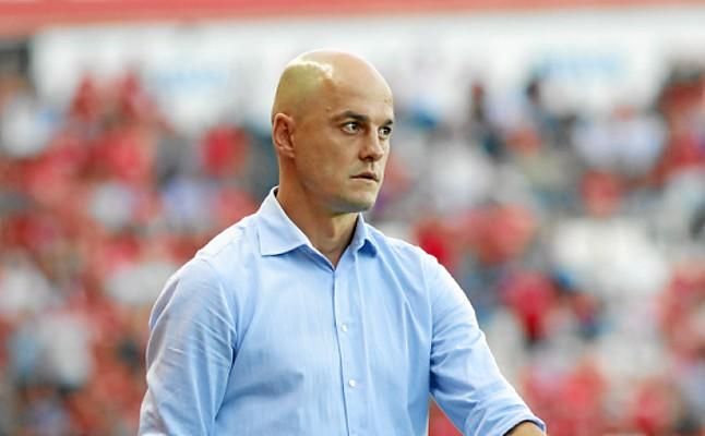 Nano Rivas deja el banquillo del Nàstic por razones personales