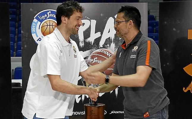 Pedro Martínez deja el Valencia Basket tras ganar el título