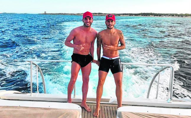 Lucas Pérez, sin noticias del Sevilla