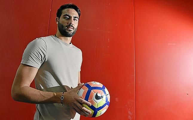Principio de acuerdo entre Leicester y Sevilla por Iborra