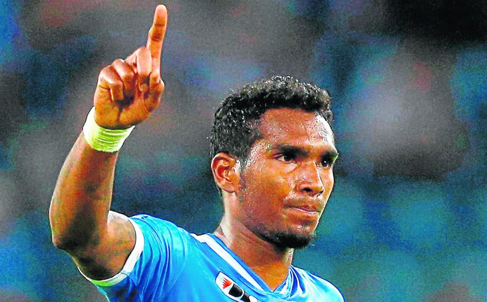 Le ofrecen al Sevilla a Renato Neto