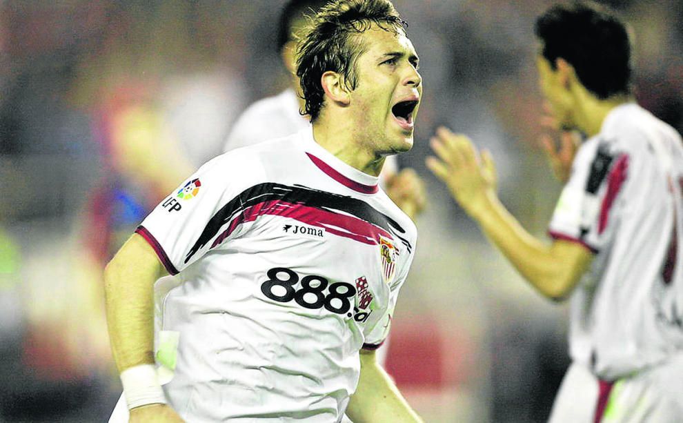 Kerzhakov pone fin a su carrera futbolística