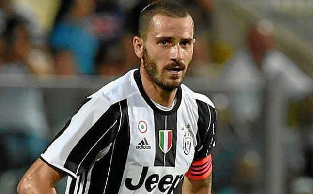 Bonucci compra la página de un periódico para despedirse del Juventus