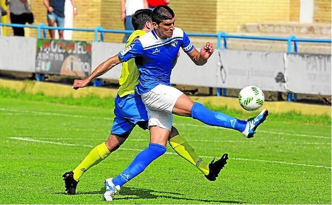 Écija: Alejo cierra su etapa en el Écija