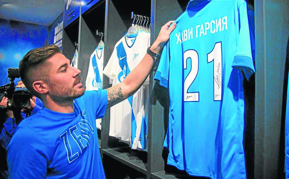 El Betis, aún con opciones por Pasalic y Javi García