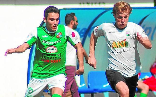 Jaime Bugatto y tres retoques más para el Écija