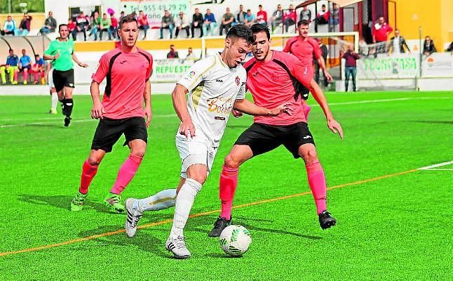 Facu y un delantero más para el Utrera
