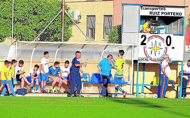 Los banquillos de Primera Andaluza: Una decena de caras nuevas...