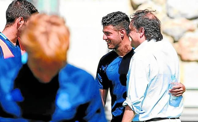 La Real Sociedad admite ofertas por Carlos Vela