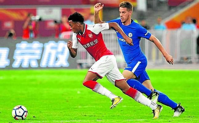 Pasalic saldrá del Chelsea a la vuelta de Asia