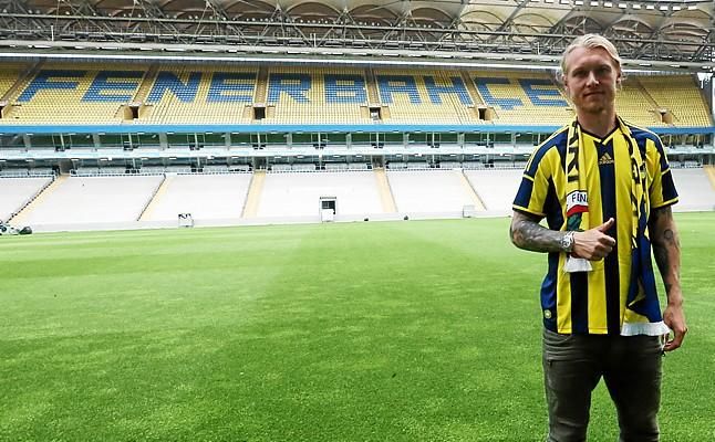 Kjaer llega el lunes; lo de Navas, en 'stand-by'