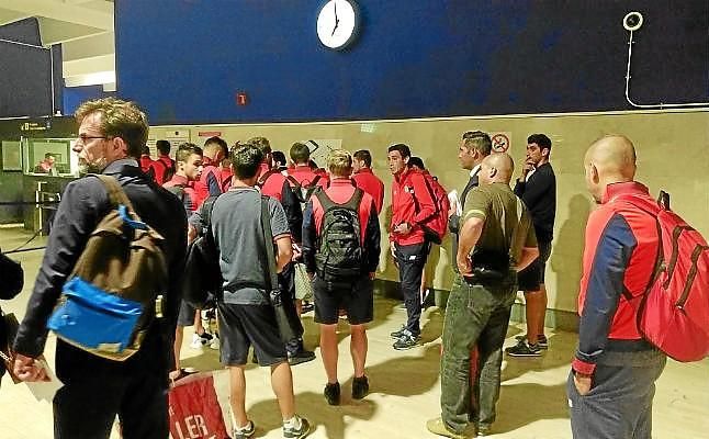 La odisea del Sevilla en su regreso desde Londres