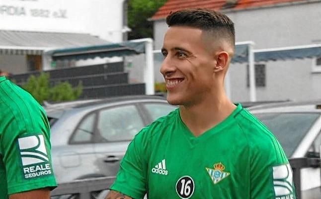 Cristian Tello vuelve a sonreír