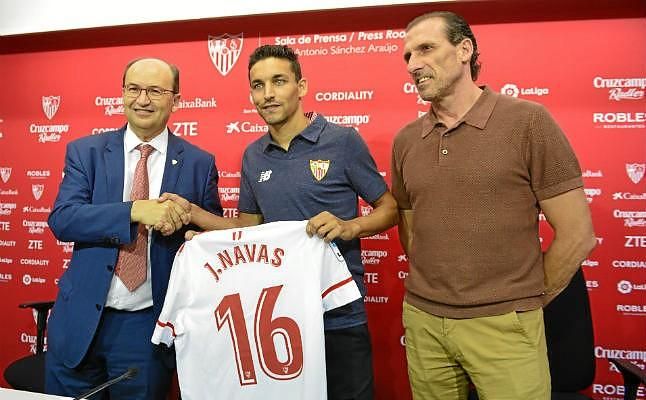 Castro espera un fichaje de relumbrón para un "Sevilla imponente"