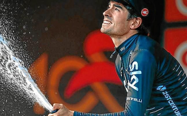 Mikel Landa asesta un nuevo golpe en el Picón Blanco