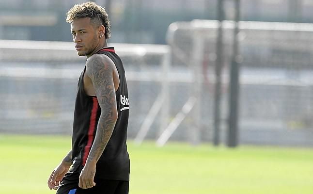 La Liga francesa pide a la española no bloquear el traspaso de Neymar