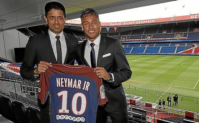 El Santos reclama 13,4 millones de euros al Barça y PSG por fichaje de Neymar