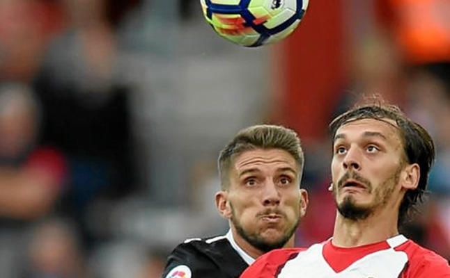 Carriço, con molestias en el isquiotibial derecho