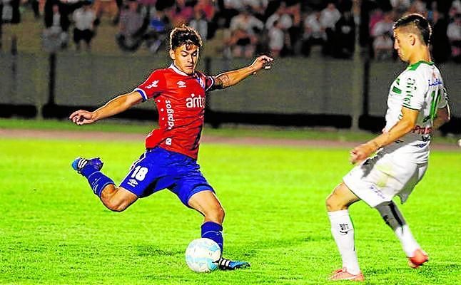 Vinculan a Felipe Carballo con el Sevilla Atlético