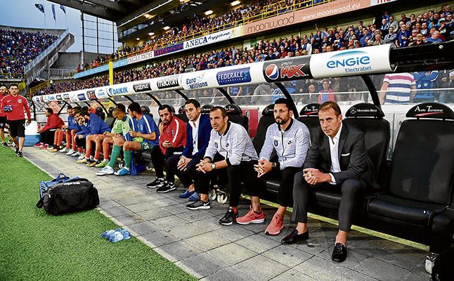 El segundo entrenador del Basaksehir: "En el Sevilla son todos buenos"