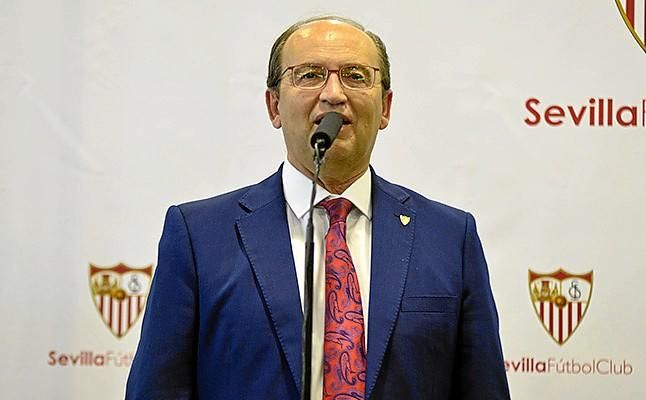 José Castro habla sobre N'Zonzi, Jovetic, Bacca...