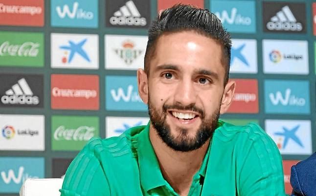 Boudebouz: "Espero estar pronto a las órdenes del míster"
