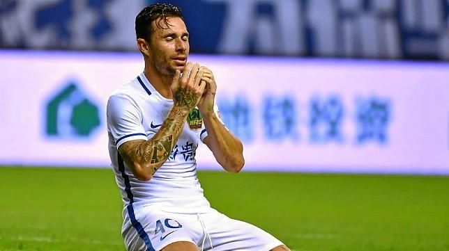 El límite salarial no es problema con Rubén Castro