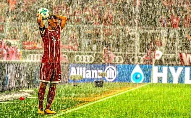 El Bayern arranca con triunfo y la aportación del VAR