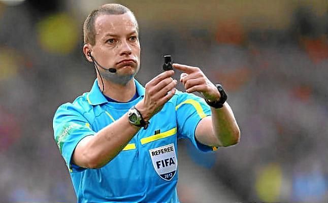 El escocés William Collum dirigirá el Sevilla-Basaksehir