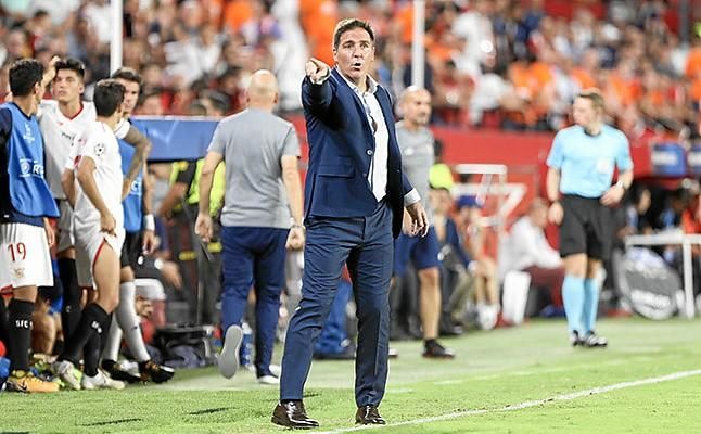 Berizzo: "Hemos sabido apretar dientes, sufrir y lograr el pase"