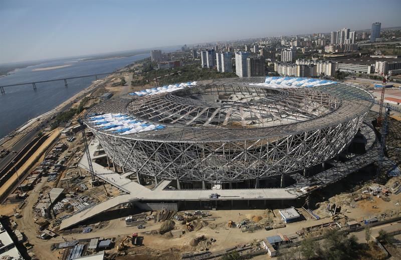 Un estadio de fútbol, el nuevo campo de batalla en Stalingrado