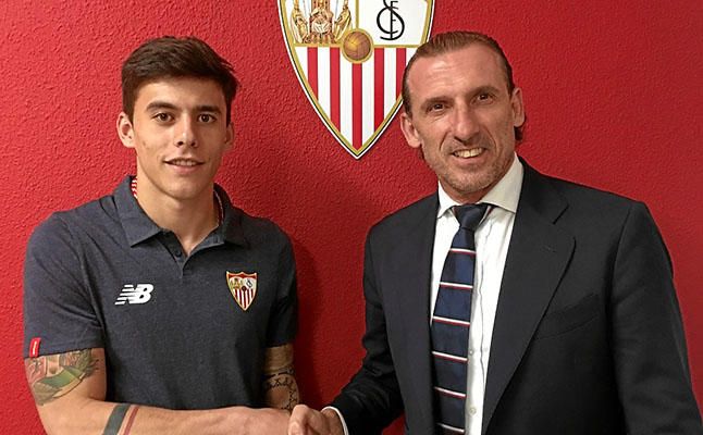 Oficial: Carballo firma por el Sevilla Atlético