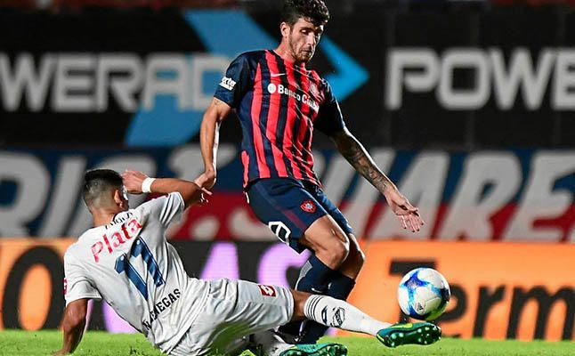 "Interés real del Sevilla" por Marcos Senesi