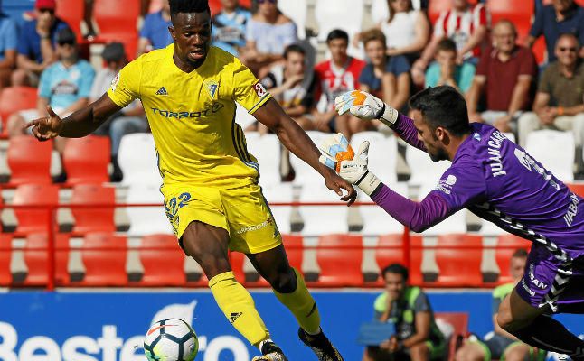 Sporting, Cádiz y Numancia pelean arriba; Osasuna no arranca